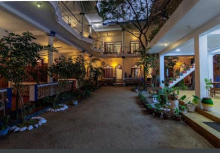 Sea Rock Beach Hotel Arugam Bay Luaran gambar
